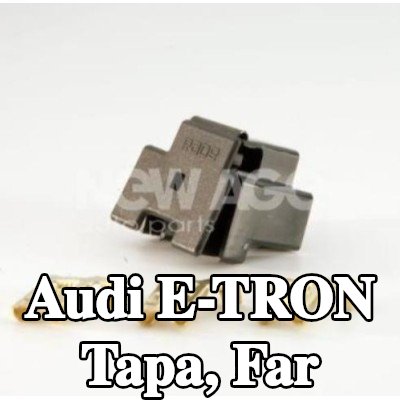 NEW AGE Tapa, far — Audi E-tron