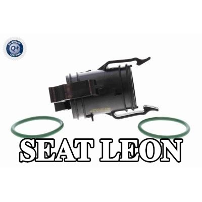 VAICO خرطوم سحب الشاحن — SEAT Leon