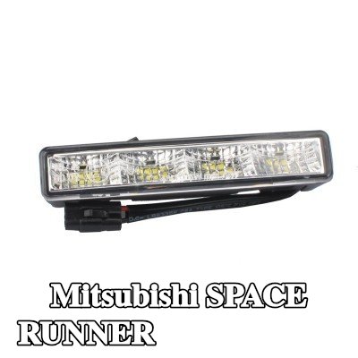 TECH أضواء التشغيل النهارية — 1997 Mitsubishi Space Runner