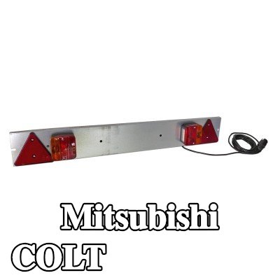 XL مصابيح خلفية مركبة — Mitsubishi Colt