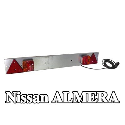 XL مصابيح خلفية مركبة — Nissan Almera