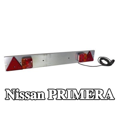 XL مصابيح خلفية مركبة — Nissan Primera