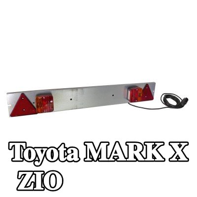 XL مصابيح خلفية مركبة — Toyota Mark X Zio