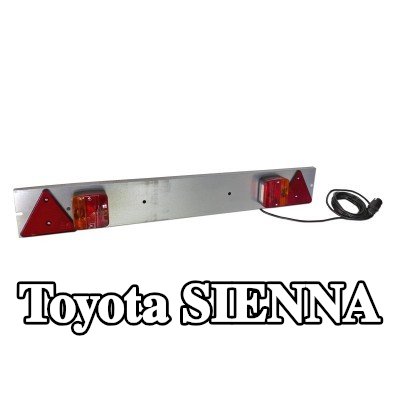XL مصابيح خلفية مركبة — Toyota Sienna