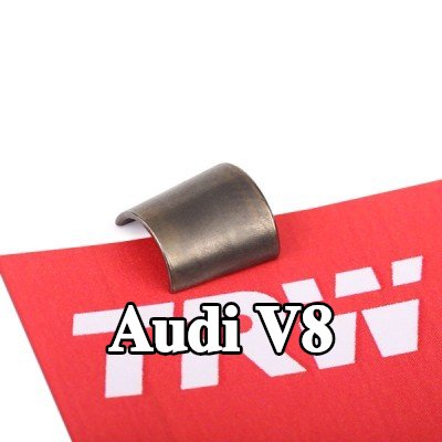 TRW Engine Component مسمار التثبيت للصمام — Audi V8