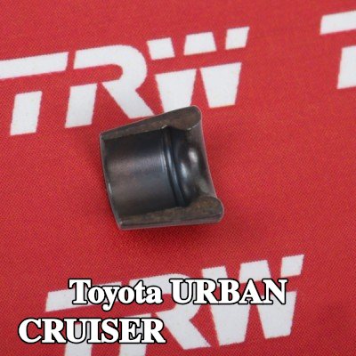 TRW Engine Component مسمار التثبيت للصمام — Toyota Urban Cruiser